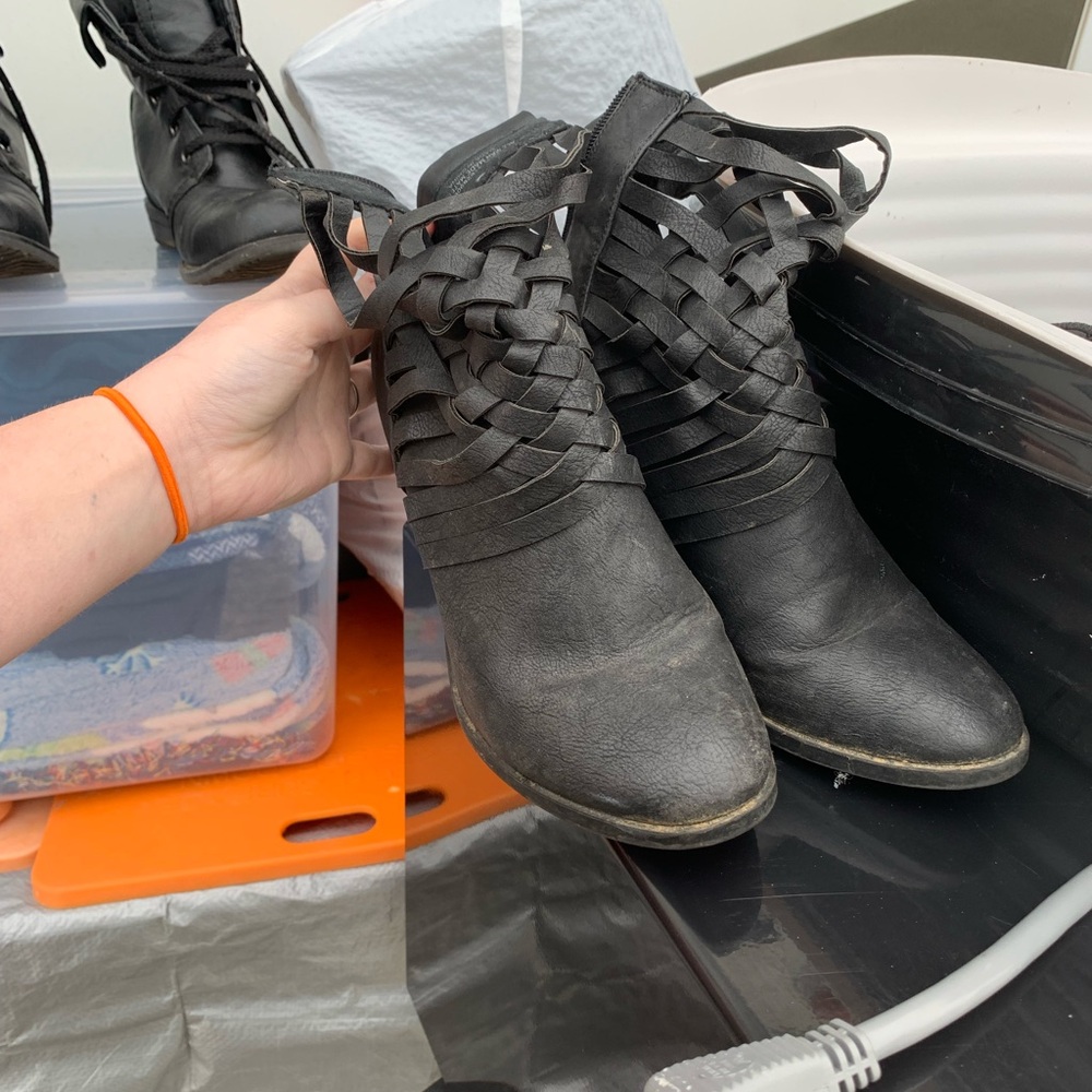 Stylish Black Women's Ankle Boots